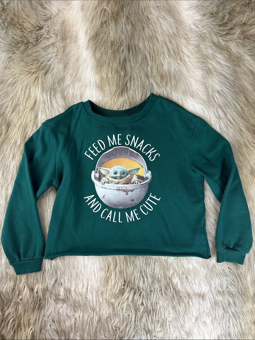 Star Wars Grogu Baby Yoda Feed Me Snacks Cropped Sweatshirt Girls M 7/8